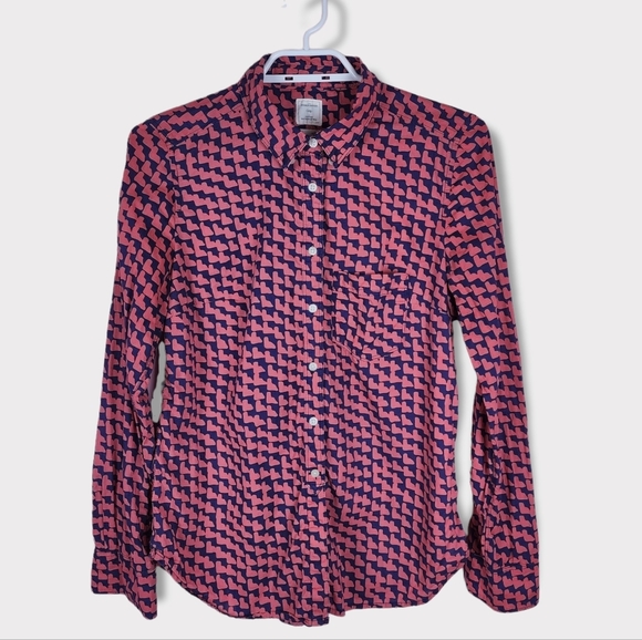 GAP Tops - Gap button down shirt shrunken boyfriend